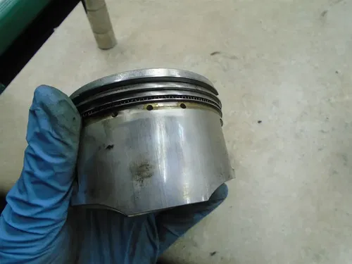 Honda 650 GL SILVERWING GL650 Used Engine Right Piston Ring Kit 1983 HB278