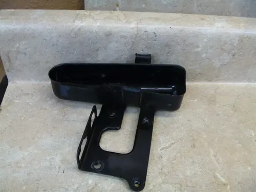 Honda 650 CB CUSTOM CB650-C Used Tool Tray Box Holder 1981 HB179