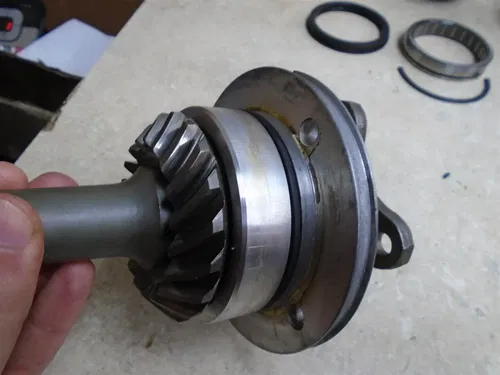 Yamaha 650 XJ MAXIM XJ650 Used Engine Rear Drive Case Gears 1981 SM211