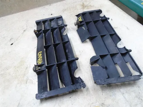 Husqvarna 350 TE Husky ENDURO TE350 Radiator Shroud Cover 1991 RB67