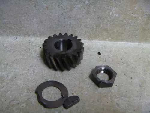 Suzuki185 TS TS185 Used Engine Crank Clutch Gear 1974 SB58