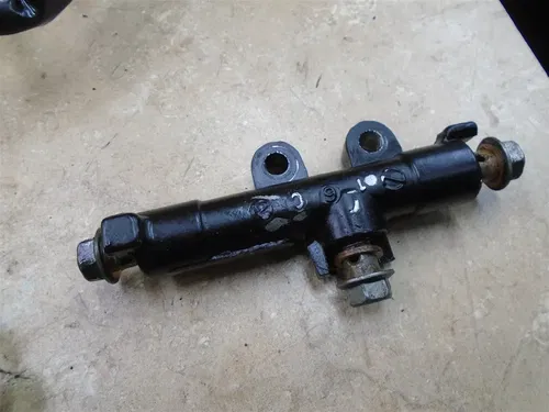 Yamaha 920 VIRAGO XV920 CHAIN DRIVE Front Disk Splitter Joint 1981 YB267