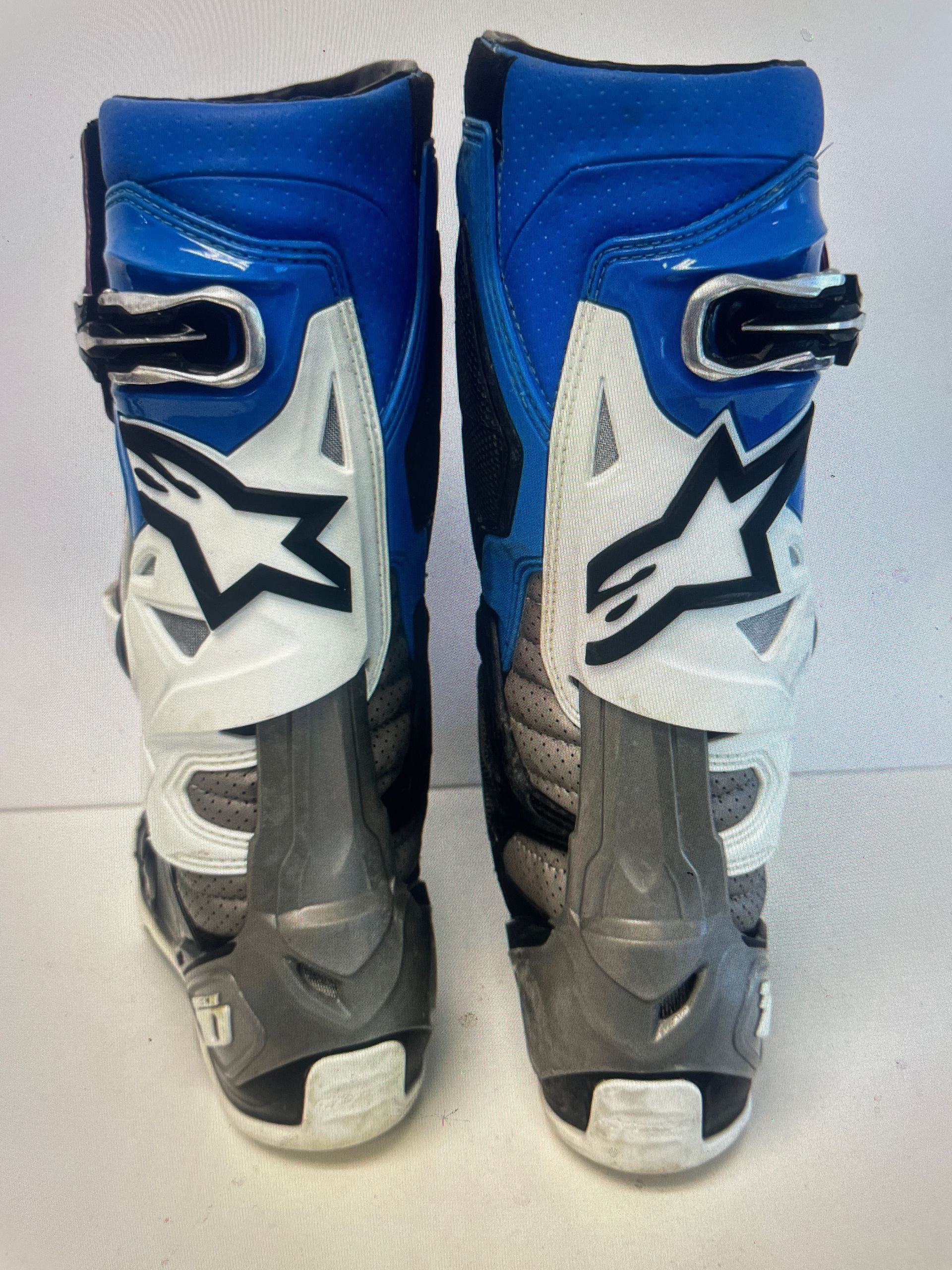 Alpinestars tech 10 Supervented Boots Sz 7  