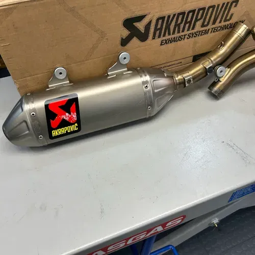 Akrapovic Full Exhaust System 