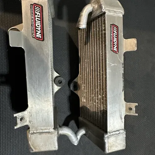 Fluidyne Racing Radiators 