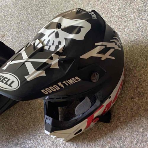 Bell Moto 9 Flex Fasthouse Helmets - Size S