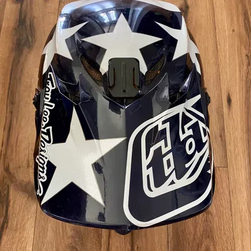 Troy lee best sale designs freedom helmet