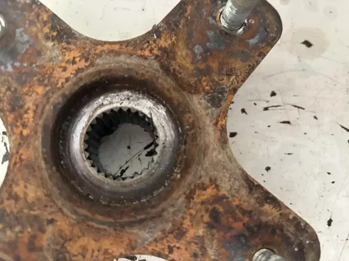 2007  CAN AM OUTLANDER 500 650 XT Rear Right  Wheel Hub
