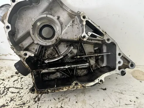03 Polaris Trail Boss 330 Oem Engine Motor Crankcase  Right Side 03-07