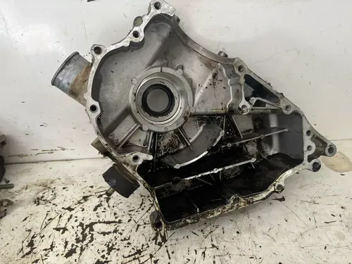 03 Polaris Trail Boss 330 Oem Engine Motor Crankcase  Right Side 03-07