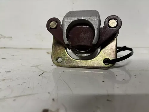 2010 POLARIS RZR 800  LEFT  REAR BRAKE CALIPER