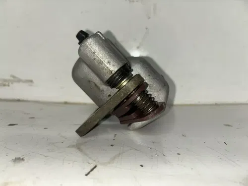 2010 POLARIS RZR 800  LEFT  REAR BRAKE CALIPER