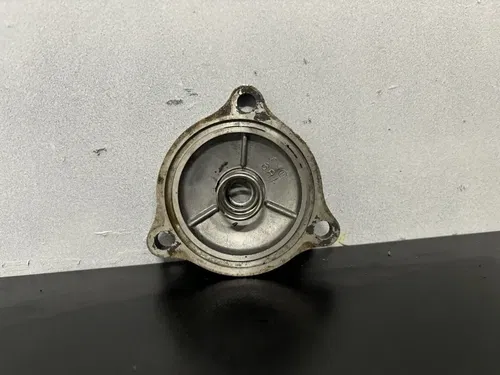 00 Suzuki Drz 400 Oil Filter Cover Cap 00-24