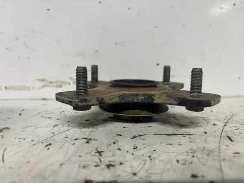 2007  CAN AM OUTLANDER 500 650 XT Front Left Wheel Hub