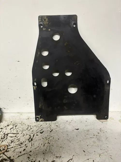 2003 Polaris Trail Boss 330 Oem Skid Plate  03-07