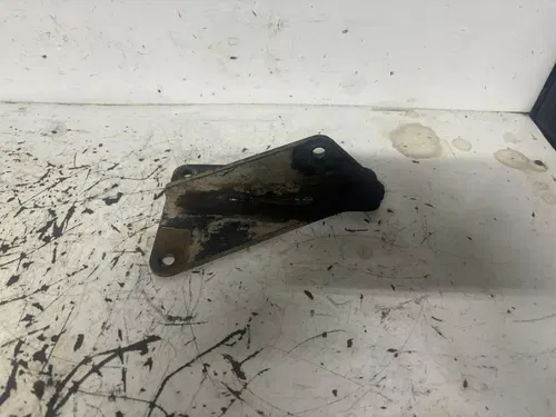 2003 Trail Boss 330 Bottom Transmission Mounting Plate Bracket 03-05