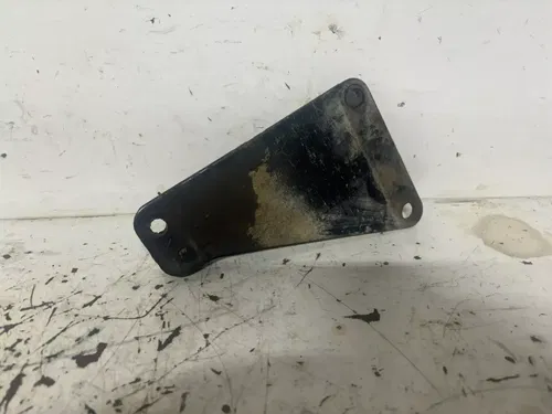 2003 Trail Boss 330 Bottom Transmission Mounting Plate Bracket 03-05