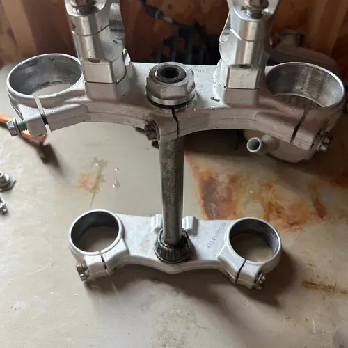 Oem Ktm 85cc Triple Clamps With Bar Mounts