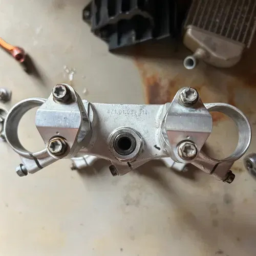 Oem Ktm 85cc Triple Clamps With Bar Mounts