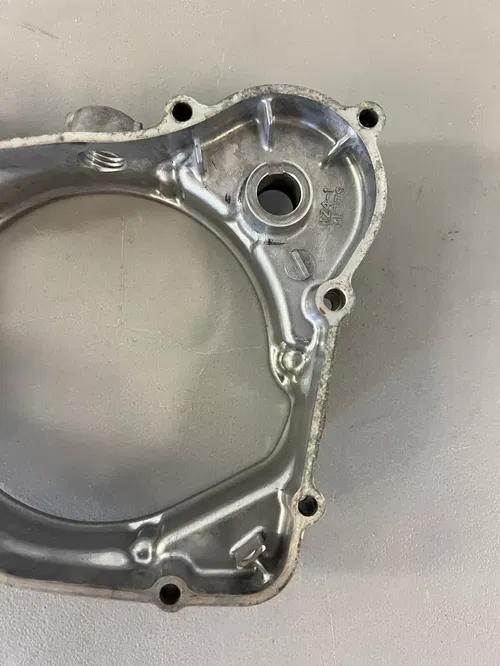 2004 Honda CR125R Right Crankcase Cover OEM 11340-KSR-A00 Inner Clutch 04 CR 125