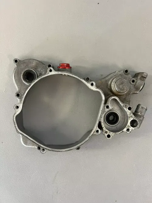 2004 Honda CR125R Right Crankcase Cover OEM 11340-KSR-A00 Inner Clutch 04 CR 125