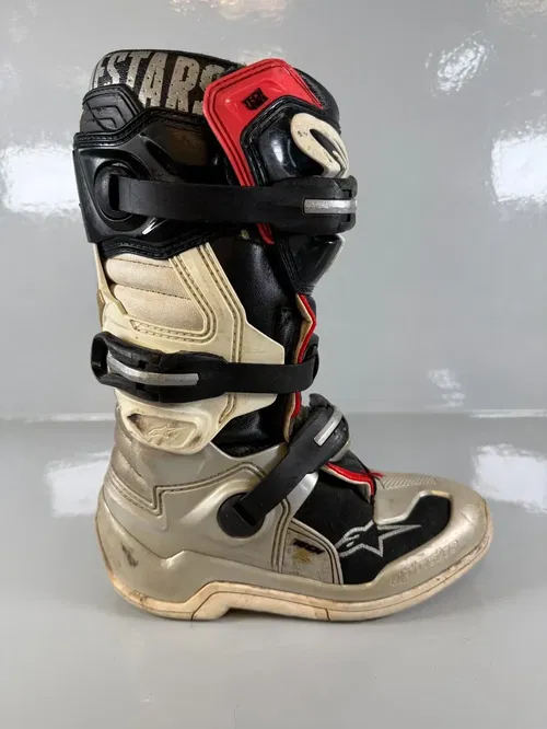Alpinestars Tech 7s Motocross Boots Size 4 EU 37 White Silver Black Red Youth MX