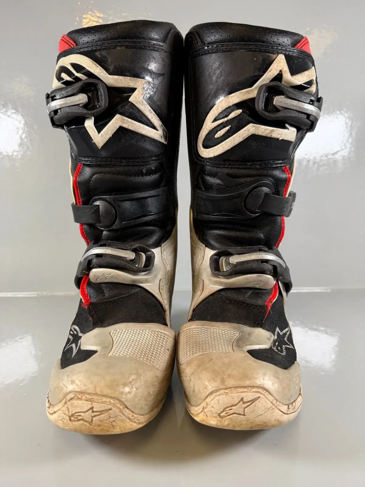 Alpinestars Tech 7s Motocross Boots Size 4 EU 37 White Silver Black Red Youth MX