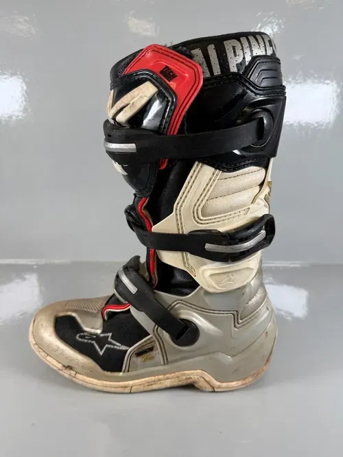Alpinestars Tech 7s Motocross Boots Size 4 EU 37 White Silver Black Red Youth MX