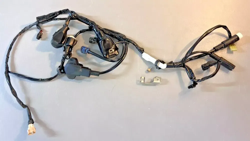 Wire Harness OEM Yamaha YZ250F 2014-2015 YZ 250 F 1SM-82590 Wire Harness OEM Yamaha YZ250F 2014-2015 YZ 250 F 1SM-82590