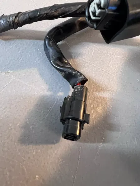 Wire Harness OEM Yamaha YZ250F 2014-2015 YZ 250 F 1SM-82590 Wire Harness OEM Yamaha YZ250F 2014-2015 YZ 250 F 1SM-82590