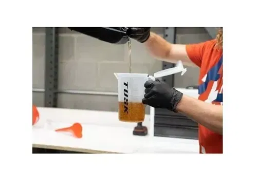 Measuring Cup with Lid Tusk Liquid 35 fl oz 1000 cc ml Oil Change Service Shop