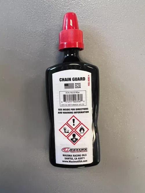 Maxima Racing Chain Guard 4 FL OZ Synthetic Wet Formula  95-01904 Bike Specific