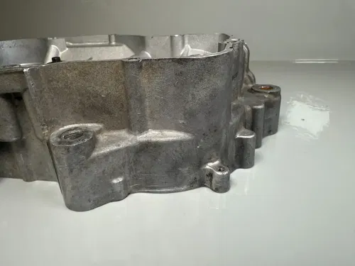 Right Crankcase OEM Kawasaki KX250 Engine Bottom End Case 1997-1999 KX 250