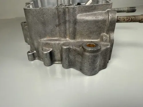 Right Crankcase OEM Kawasaki KX250 Engine Bottom End Case 1997-1999 KX 250