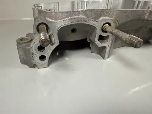 Right Crankcase OEM Kawasaki KX250 Engine Bottom End Case 1997-1999 KX 250
