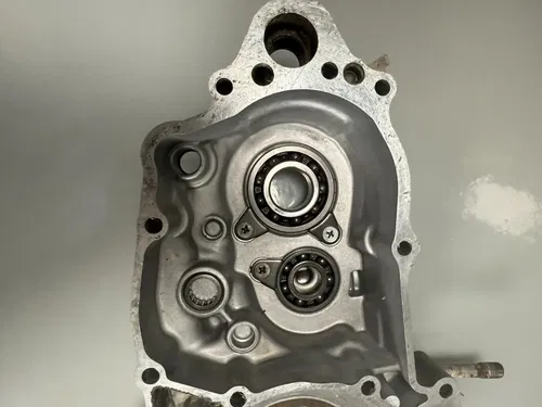 Left Crankcase OEM Kawasaki KX250 Engine Bottom End Case 1997-1999 KX 250