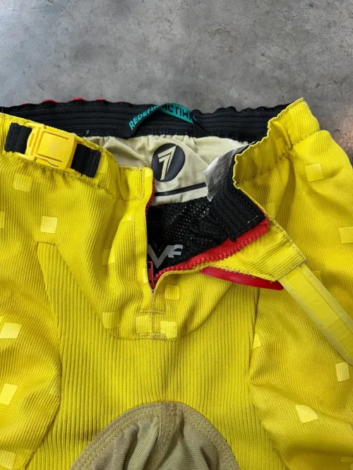 Seven MX Motocross Pants Rival Size 26 Yellow Red MX ATV Dirt Bike BMX Gear