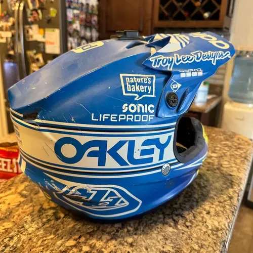 Troy Lee Helmet