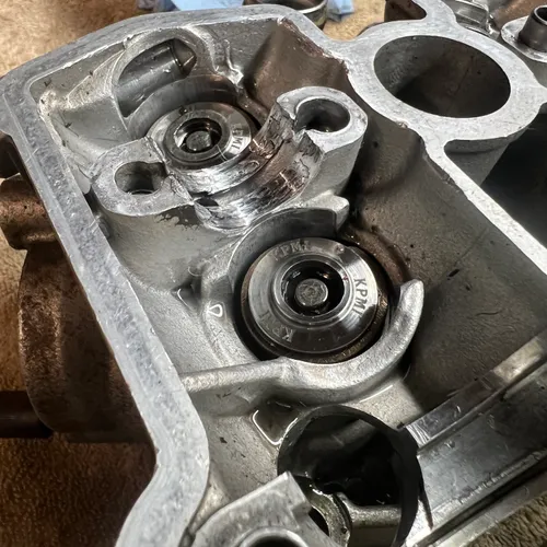 Cylinder Head And Valves 