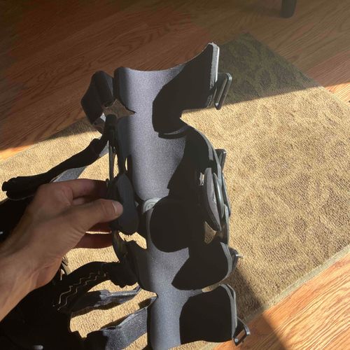 Asterisk Carbon Cell Knee Braces Protective - Size M