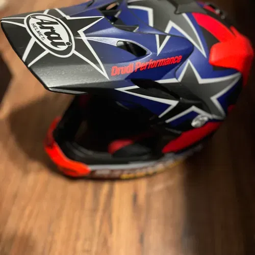 Arai VX-Pro4 Starts&Stripes Black With custom athlete only Arai Mouth Piece