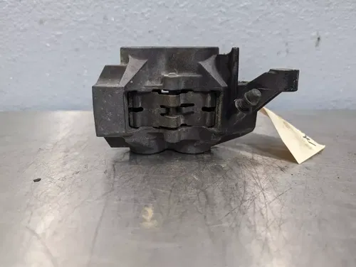 03-04 YAMAHA YZF R6 06-09 R6S OEM LEFT FRONT BRAKE CALIPER - 5SL-2580T-00-00