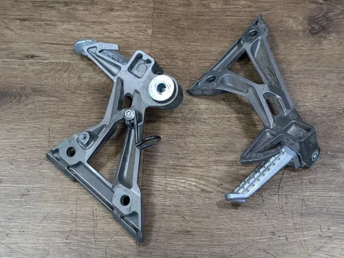 2017 13-17 Kawasaki Ninja 300 EX300 OEM Rear Passenger Foot Pegs Left Right
