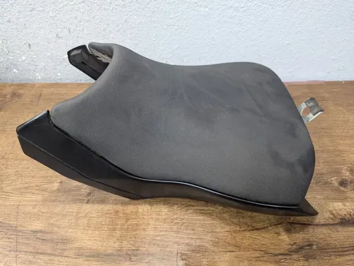 2012-2016 KAWASAKI NINJA EX650 OEM FRONT DRIVERS SEAT PAD SADDLE - 53066-0365-MA