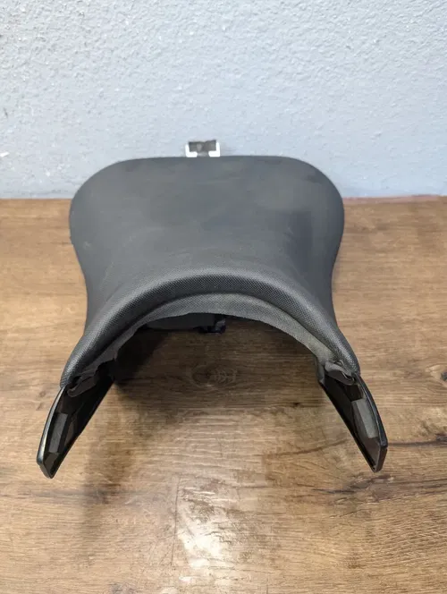 2012-2016 KAWASAKI NINJA EX650 OEM FRONT DRIVERS SEAT PAD SADDLE - 53066-0365-MA