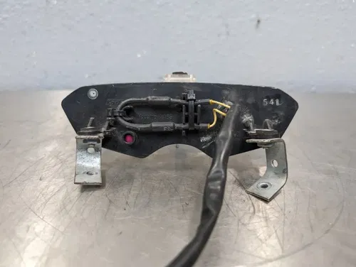 YAMAHA 03-05 R6 06-09 R6S YZF GENUINE OEM REAR TAIL BRAKE LAMP LIGHT ASSEMBLY