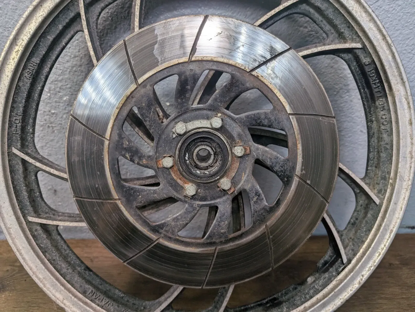 1981-1983 YAMAHA VIRAGO 750 XV750 OEM FRONT WHEEL BRAKE ROTOR - 4H7-25168-29-98