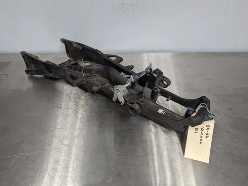 YZF R1 Yamaha Subframe Rear Sub Frame Stay Mount OEM 04-06 5VY-21190-00-00