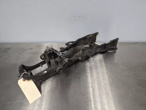 YZF R1 Yamaha Subframe Rear Sub Frame Stay Mount OEM 04-06 5VY-21190-00-00