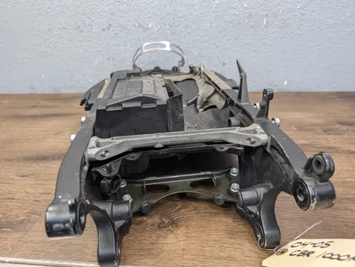 2004-2005 Honda CBR1000RR CBR 1000RR OEM Subframe Sub Frame Rail Tray Undertail